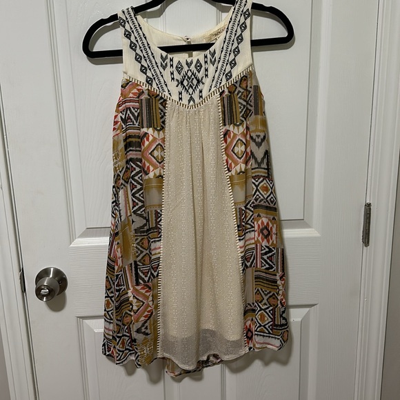 Rewind Aztec Style Dress - Picture 6 of 9